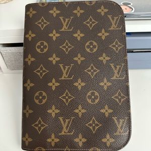 Louis Vuitton zip agenda/ organizer